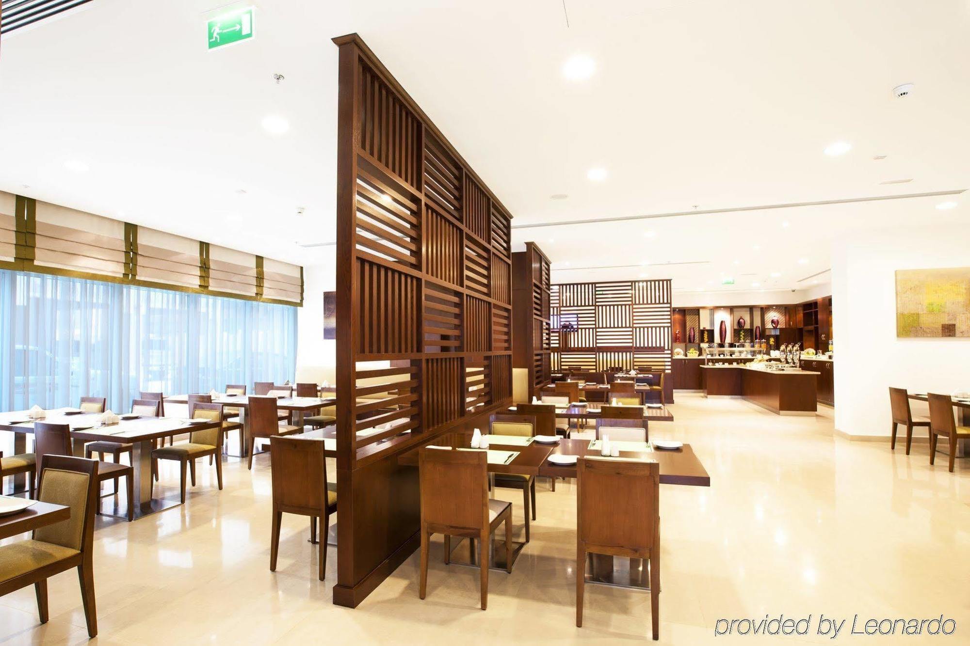 Holiday Bahrain Hotel Manama Restaurant photo